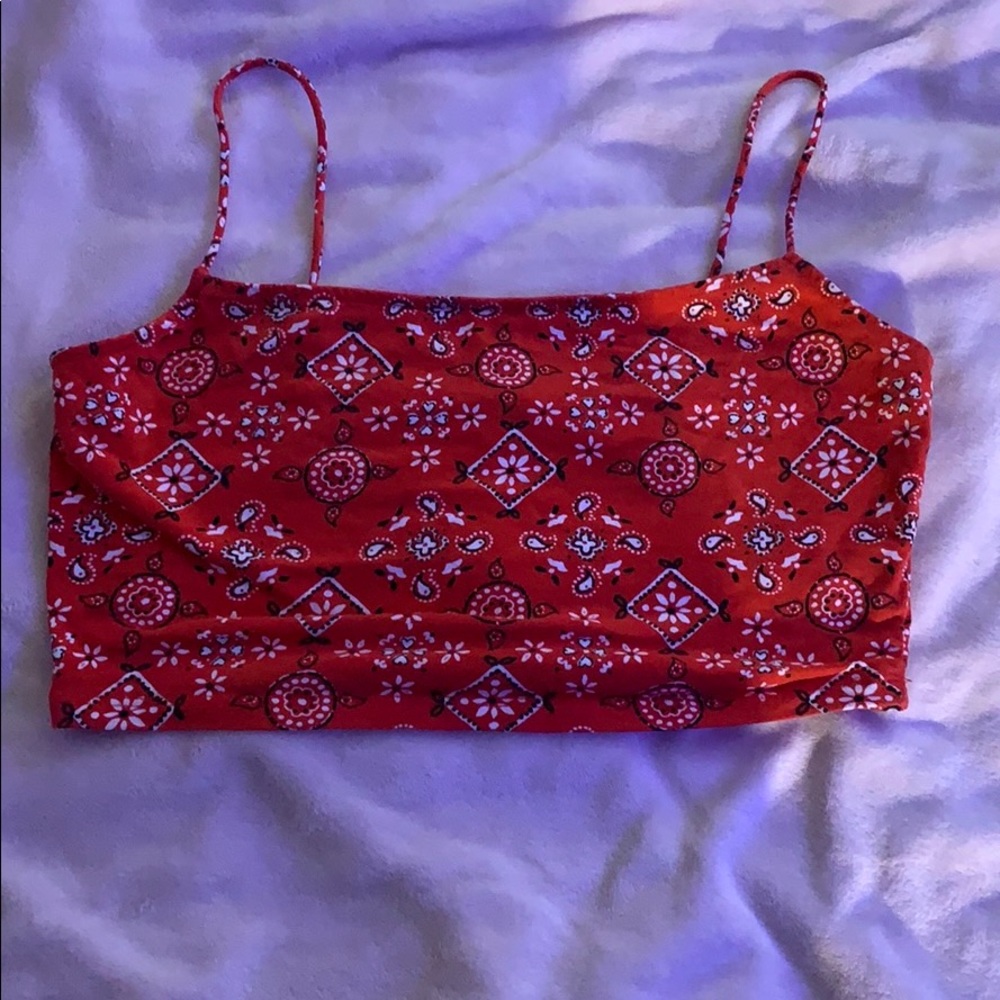 Bandanna theme shirt